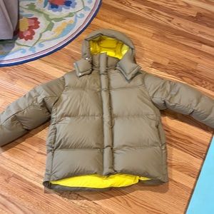 Tory Burch. Oversize Puffer. Size S.